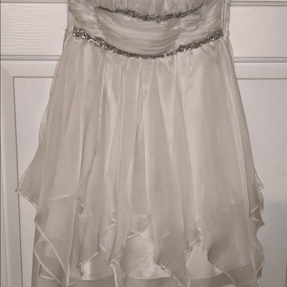 👸 PROM DRESS 👗 - Picture 3 of 8